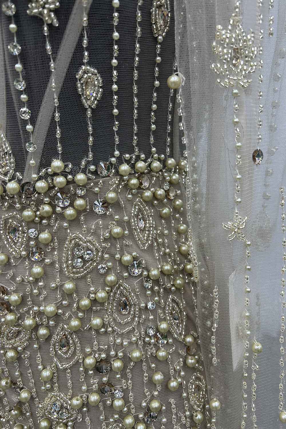 YQLNNE 055 Nude Long Sleeves Crystals Evening Dress Formal Party Gown Beaded