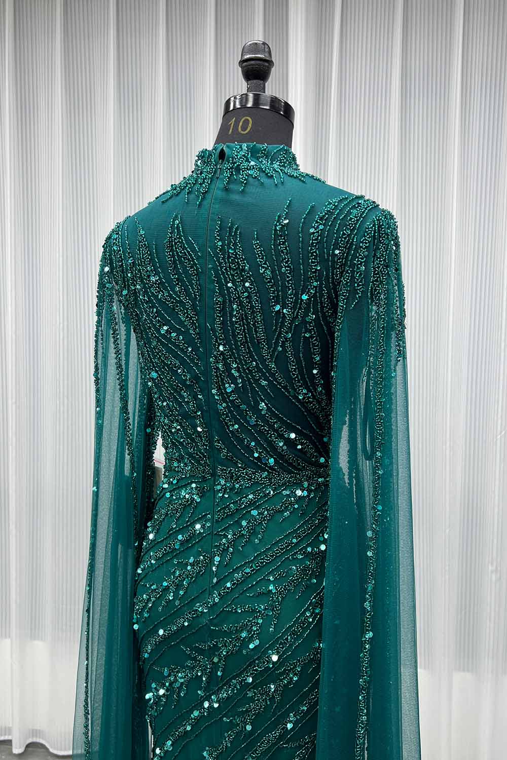 YQLNNE 049 Modest Dark Green Long Evening Dress With Handmade Beaded Formal Gowns