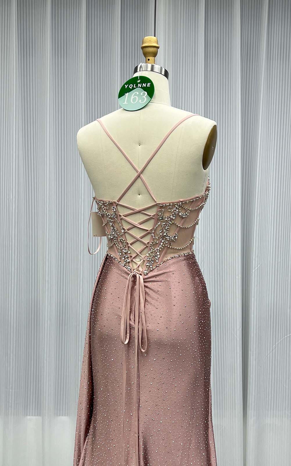 YQLNNE 0163 Dusty Pink Crystals Long Prom Dress Slit Evening Gown